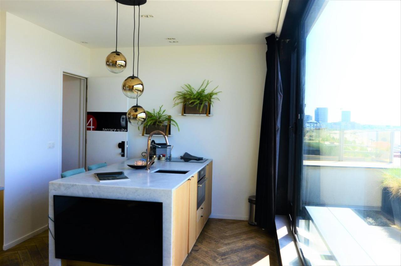 Kaai11 - Lofts & Suites With A View Антверпен Экстерьер фото